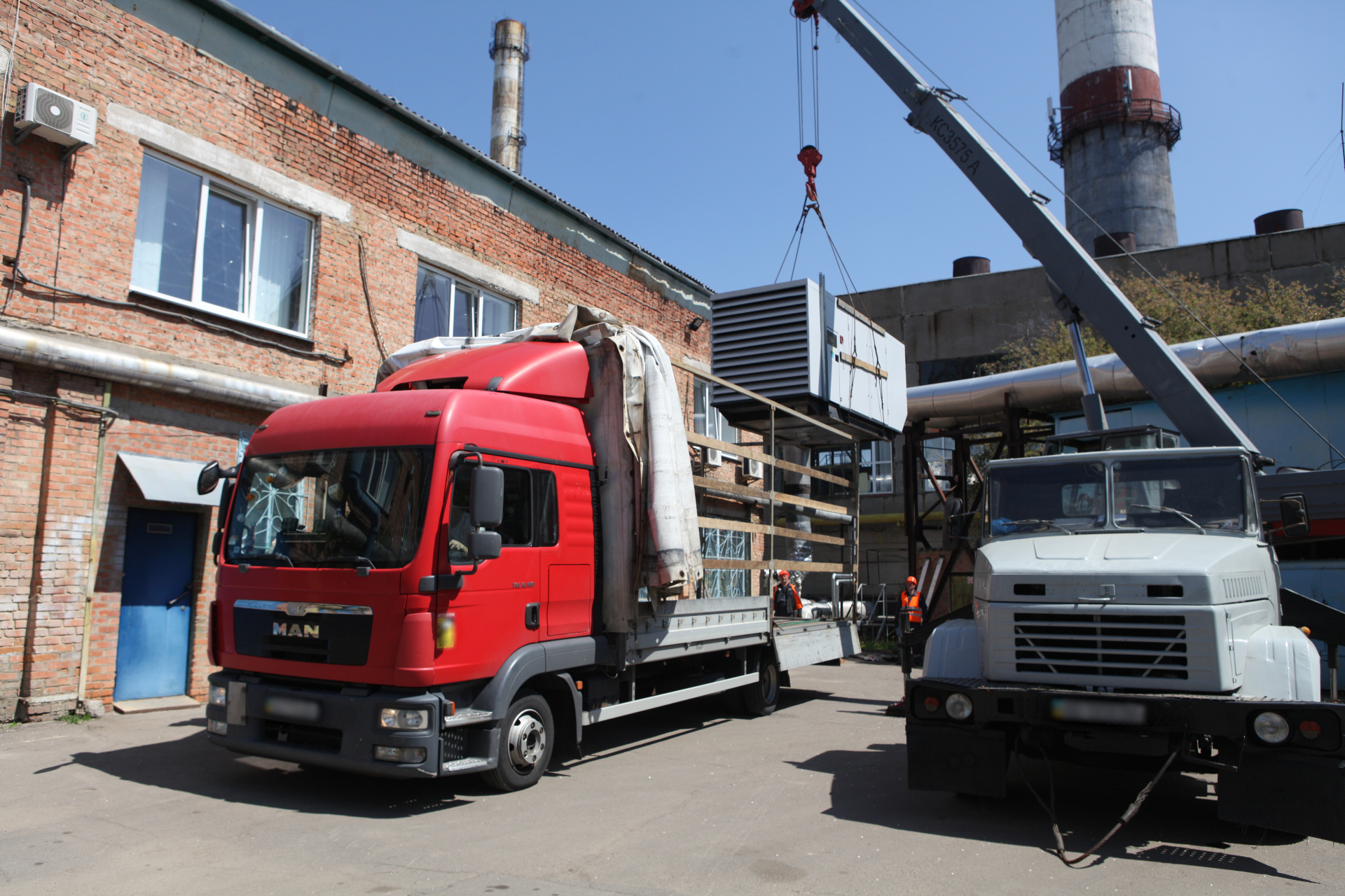 A Powerful Generator for Critical Infrastructure Needs Was Delivered to Vinnytsia from the Czech Republic